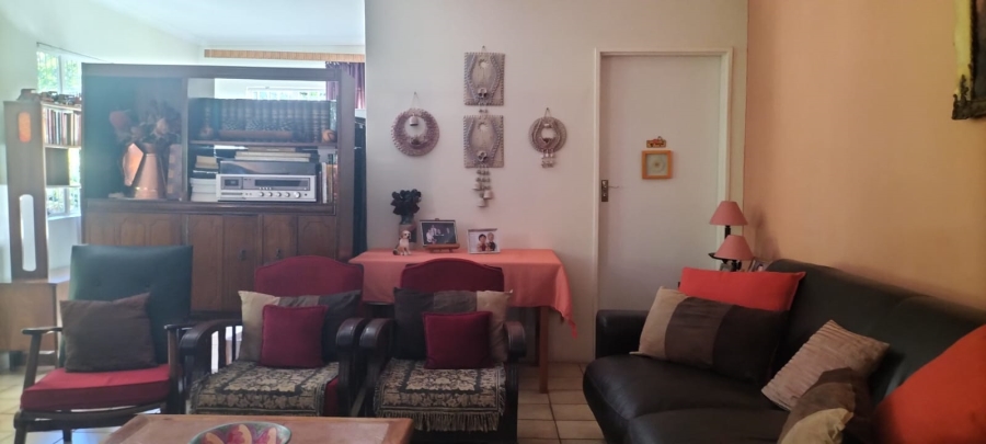 5 Bedroom Property for Sale in Langenhovenpark Free State